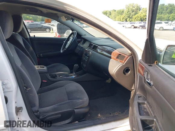 2011 Chevrolet Impala LT Fleet with VIN 2G1WG5EK8B1162844, listed as a IAAI auction lot 42636721 with 174,843 mi miles and . Bid and sale history available at DreamBid. Image 5.