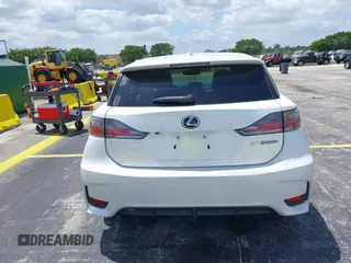 2017 Lexus CT with VIN JTHKD5BH6H2290269, listed as a IAAI auction lot 42083451 with 47,374 mi miles. Bid and sale history available at carsss.com. Image 16.