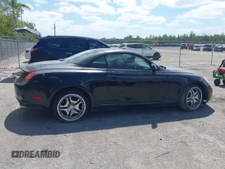2003 Lexus SC with VIN JTHFN48Y630037747, listed as a IAAI auction lot 42027392 with 190,103 mi miles. Bid and sale history available at carsss.com. Image 12.