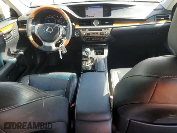 2015 Lexus ES 300h with VIN JTHBW1GGXF2086588, listed as a Copart auction lot 58767935 with 204,826 mi miles and Salvage title. Bid and sale history available at DreamBid. Image 8.