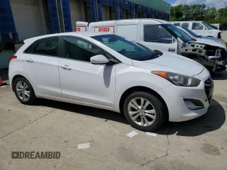 2015 Hyundai Elantra GT with VIN KMHD35LH4FU240415, listed as a Copart auction lot 54385994 with 0 mi miles and Clean Title. Bid and sale history available at carsss.com. Image 4.