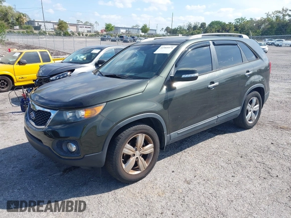 2012 Kia Sorento EX with VIN 5XYKU4A66CG254303, listed as a IAAI auction lot 41905974 with 135,934 mi miles. Bid and sale history available at carsss.com. Image 2.