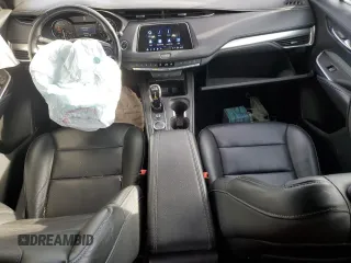 2022 Cadillac XT4 AWD Premium Luxury with VIN 1GYFZDR49NF116972, listed as a Copart auction lot 84223184 with 42,584 mi miles and Salvage Title. Bid and sale history available at carsss.com. Image 8.