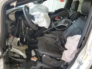 2025 Chrysler Pacifica Select with VIN 2C4RC1BG2SR553241, listed as a Copart auction lot 57602525 with Not provided miles and Non repairable. Bid and sale history available at DreamBid. Image 7.