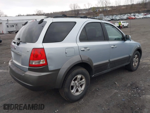 2006 Kia Sorento LX with VIN KNDJD733665644279, listed as a IAAI auction lot 42007277 with 159,395 mi miles and . Bid and sale history available at DreamBid. Image 4.