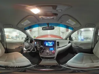 2015 Toyota Sienna LE AAS с VIN 5TDKK3DC2FS677288, выставлен на аукционе Copart как лот 57882845 с пробегом 162 458 миль миль и Списание • Salvage title. История ставок и продаж доступна на DreamBid. Изображение 15.