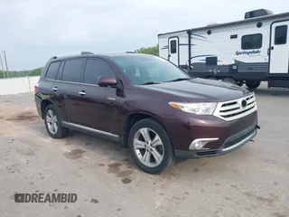 2012 Toyota Highlander Limited с VIN 5TDDK3EH3CS146163, выставлен на аукционе IAAI как лот 42145707 с пробегом 140 746 миль миль и . История ставок и продаж доступна на DreamBid. Изображение 1.