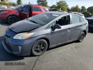 2013 Toyota Prius One z VIN JTDKN3DU7D1710425, wystawiony jako Copart lot #58815465 z przebiegiem Nie podano mil oraz Czysty tytuł • Clean title. Historia ofert i sprzedaży dostępna na DreamBid. Obrazek 1.