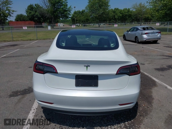 2023 Tesla Model 3 с VIN 5YJ3E1EAXPF645384, выставлен на аукционе IAAI как лот 42401955 с пробегом 18 031 миль миль и . История ставок и продаж доступна на DreamBid. Изображение 16.