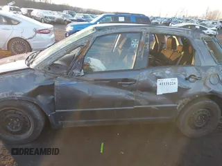 2012 Suzuki SX4 Crossover with VIN JS2YB5A32C6302805, listed as a IAAI auction lot 41131224 with Not Provided miles and . Bid and sale history available at DreamBid. Image 6.
