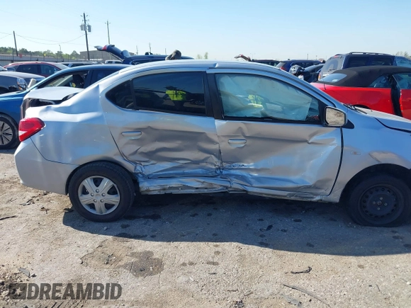2020 Mitsubishi Mirage ES z VIN ML32F3FJ1LHF12385, wystawiony jako IAAI lot #41857039 z przebiegiem 64 909 mil mil oraz . Historia ofert i sprzedaży dostępna na DreamBid. Obrazek 6.