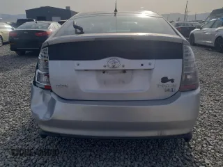 2007 Toyota Prius z VIN JTDKB20U473251436, wystawiony jako Copart lot #52282085 z przebiegiem Nie podano mil oraz Szkoda całkowita • Salvage title. Historia ofert i sprzedaży dostępna na DreamBid. Obrazek 6.
