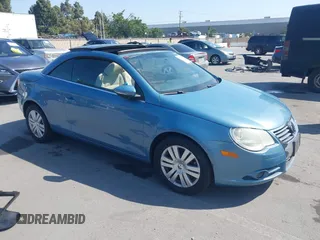 2010 Volkswagen Eos Komfort с VIN WVWBA7AH3AV020427, выставлен на аукционе IAAI как лот 42444669 с пробегом 124 765 миль миль и . История ставок и продаж доступна на DreamBid. Изображение 1.