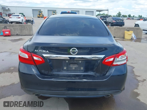 2016 Nissan Altima S z VIN 1N4AL3APXGN348769, wystawiony jako IAAI lot #42199355 z przebiegiem 135 584 mil mil oraz . Historia ofert i sprzedaży dostępna na DreamBid. Obrazek 16.