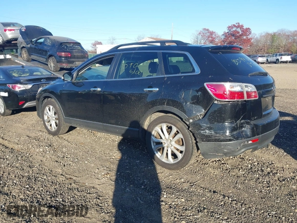 2011 Mazda CX-9 Grand Touring with VIN JM3TB3DV5B0322044, listed as a IAAI auction lot 40886500 with Not provided miles and . Bid and sale history available at DreamBid. Image 3.