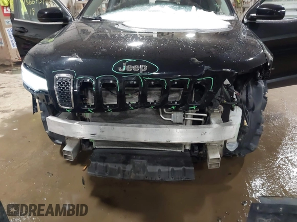 2019 Jeep Cherokee Latitude Plus with VIN 1C4PJMLB8KD181943, listed as a IAAI auction lot 41566439 with 151,118 mi miles and . Bid and sale history available at DreamBid. Image 6.