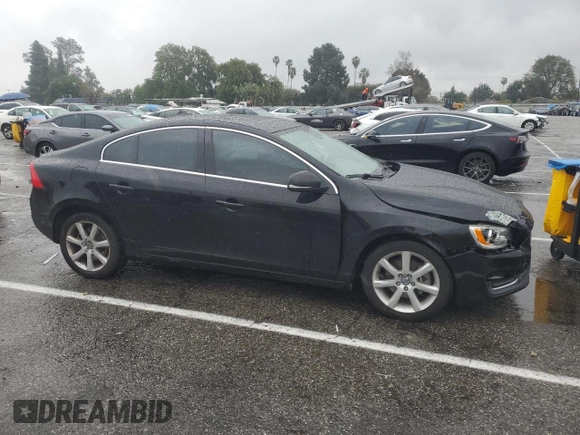 2016 Volvo S60 T5 Drive-E Premier with VIN YV126MFK2G2402991, listed as a Copart auction lot 44752883 with 0 mi miles. Bid and sale history available at carsss.com. Image 4.