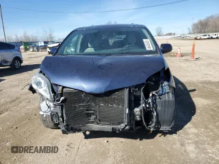 2018 Toyota Sienna LE Auto Access Seat with VIN 5TDKZ3DCXJS910757, listed as a Copart auction lot 46435435 with 80,774 mi miles and Salvage Title. Bid and sale history available at carsss.com. Image 5.