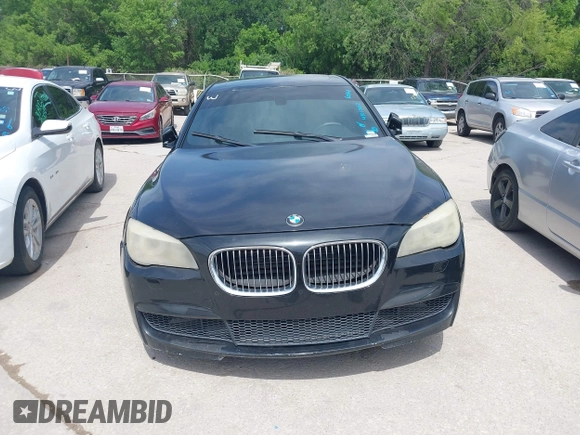 2011 BMW 7 Series 750Li with VIN WBAKB8C55BC852304, listed as a IAAI auction lot 42017467 with 116,530 mi miles. Bid and sale history available at carsss.com. Image 6.