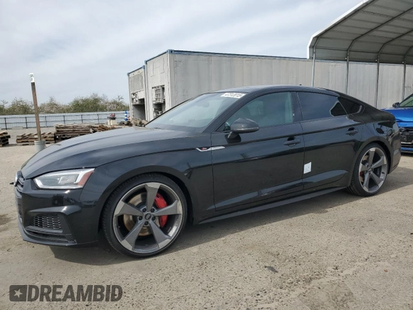 2019 Audi S5 Sportback Premium Plus z VIN WAUB4CF54KA092113, wystawiony jako Copart lot #47312015 z przebiegiem 46 952 mil mil oraz Szkoda całkowita • Salvage title. Historia ofert i sprzedaży dostępna na DreamBid. Obrazek 1.