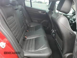 2019 Alfa Romeo Giulia Ti с VIN ZARFANBN3K7606373, выставлен на аукционе Copart как лот 61106055 с пробегом Не указан миль и Списание • Salvage title. История ставок и продаж доступна на DreamBid. Изображение 10.