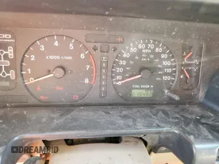 2002 Isuzu Trooper S z VIN JACDJ58X627J08662, wystawiony jako Copart lot #58969555 z przebiegiem 219 492 mil mil oraz Tytuł czysty. Historia ofert i sprzedaży dostępna na DreamBid. Obrazek 9.
