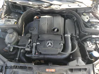 2012 Mercedes-Benz C 250 Sport z VIN WDDGF4HB5CA650408, wystawiony jako Copart lot #60000505 z przebiegiem 110 102 mil mil oraz Czysty tytuł • Clean title. Historia ofert i sprzedaży dostępna na DreamBid. Obrazek 11.