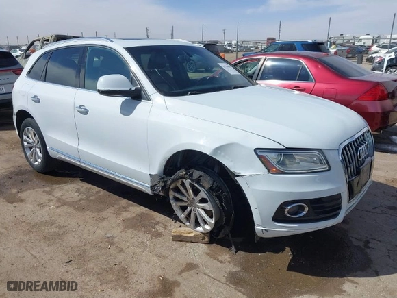 2015 Audi Q5 Premium Plus with VIN WA1LFAFP0FA063988, listed as a IAAI auction lot 41734642 with NaN miles. Bid and sale history available at carsss.com. Image 1.