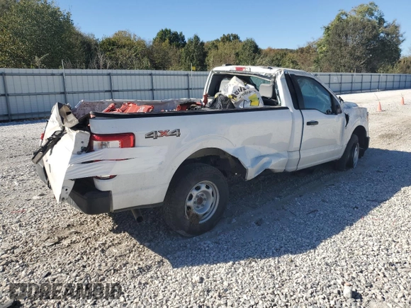 2022 Ford F-150 XL with VIN 1FTMF1EB5NKE26035, listed as a Copart auction lot 76379644 with 21,168 mi miles and Salvage title. Bid and sale history available at DreamBid. Image 3.