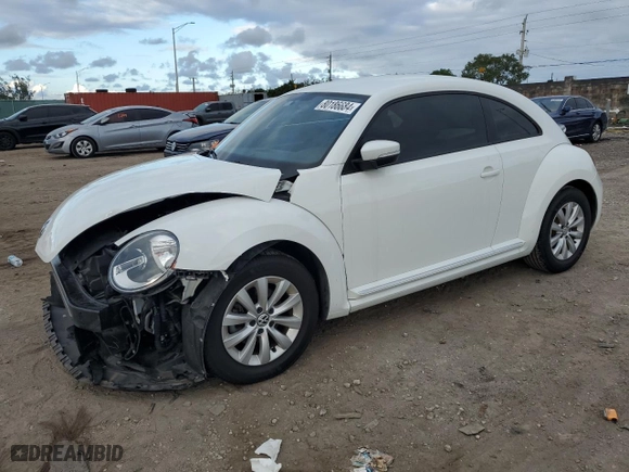 2019 Volkswagen Beetle S with VIN 3VWFD7AT7KM702166, listed as a Copart auction lot 80186684 with 27,998 mi miles and Salvage Title. Bid and sale history available at carsss.com. Image 1.