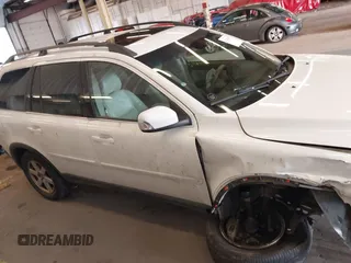 2007 Volvo XC90 I6 with VIN YV4CM982771367703, listed as a IAAI auction lot 41286837 with 189,530 mi miles and . Bid and sale history available at DreamBid. Image 14.