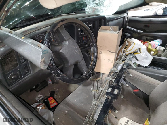 2003 Chevrolet Silverado 1500 LS with VIN 2GCEK19TX31283180, listed as a Copart auction lot 73982354 with 0 mi miles and Non Repairable. Bid and sale history available at carsss.com. Image 8.