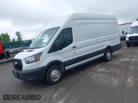 2022 Ford Transit Cargo with VIN 1FTBR3U85NKA64272, listed as a IAAI auction lot 42427708 with 62,043 mi miles and . Bid and sale history available at DreamBid. Image 18.