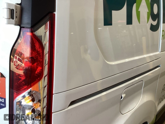 2021 Ford Transit Connect XL with VIN NM0LS7E2XM1496416, listed as a IAAI auction lot 42703091 with 85,166 mi miles and . Bid and sale history available at DreamBid. Image 34.