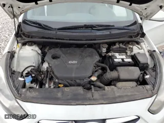 2013 Hyundai Accent GL with VIN KMHCT5AE6DU068695, listed as a Copart auction lot 85578584 with 81,627 mi miles and Salvage Title. Bid and sale history available at carsss.com. Image 13.