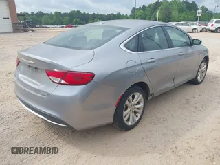 2015 Chrysler 200 Limited with VIN 1C3CCCAB6FN724992, listed as a IAAI auction lot 42051813 with 280,060 mi miles. Bid and sale history available at carsss.com. Image 4.