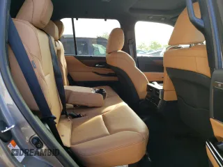 2025 Lexus LX 600 Luxury z VIN JTJGB7CX9S4068591, wystawiony jako Copart lot #54115185 z przebiegiem 763 mil mil oraz Szkody całkowita. Historia ofert i sprzedaży dostępna na DreamBid. Obrazek 11.