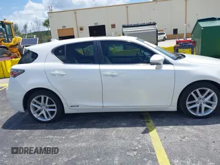 2017 Lexus CT with VIN JTHKD5BH6H2290269, listed as a IAAI auction lot 42083451 with 47,374 mi miles. Bid and sale history available at carsss.com. Image 13.