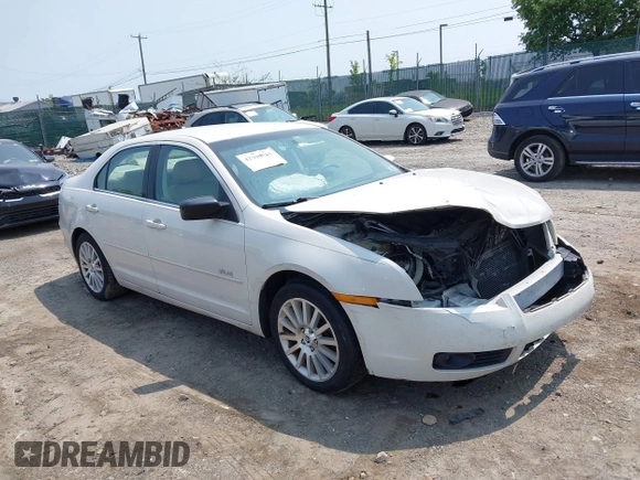 2008 Mercury Milan Premier with VIN 3MEHM02158R633388, listed as a IAAI auction lot 42390045 with 158,332 mi miles and . Bid and sale history available at DreamBid. Image 1.