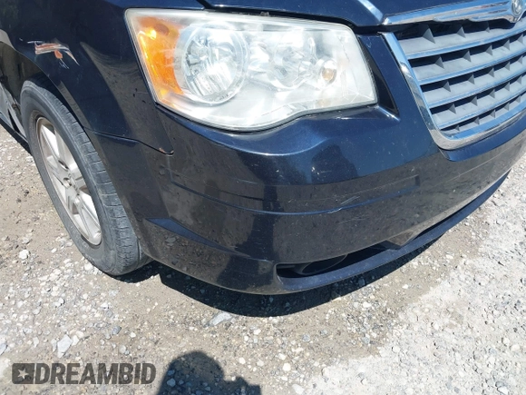 2010 Chrysler Town & Country Touring with VIN 2A4RR5D10AR282784, listed as a IAAI auction lot 42231696 with 173,049 mi miles and . Bid and sale history available at DreamBid. Image 17.