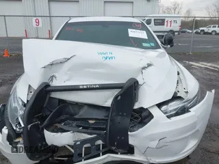 2018 Ford Police Interceptor with VIN 1FAHP2MK6JG137027, listed as a IAAI auction lot 42077115 with 123,851 mi miles and . Bid and sale history available at DreamBid. Image 6.