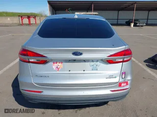 2019 Ford Fusion Hybrid SE with VIN 3FA6P0LU2KR188503, listed as a IAAI auction lot 41846755 with 67,906 mi miles. Bid and sale history available at carsss.com. Image 16.
