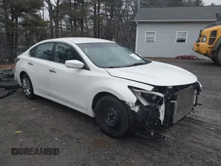 2013 Nissan Altima S with VIN 1N4AL3AP7DC210453, listed as a IAAI auction lot 41661915 with 193,796 mi miles and . Bid and sale history available at DreamBid. Image 1.