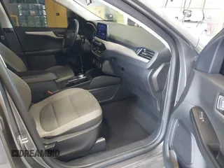 2022 Ford Escape SE with VIN 1FMCU9G61NUB81492, listed as a IAAI auction lot 42556376 with 78,363 mi miles and . Bid and sale history available at DreamBid. Image 5.