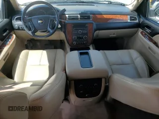 2007 Chevrolet Avalanche LTZ z VIN 3GNEC12037G218415, wystawiony jako Copart lot #61975825 z przebiegiem 86 519 mil mil oraz Szkoda całkowita • Salvage title. Historia ofert i sprzedaży dostępna na DreamBid. Obrazek 8.