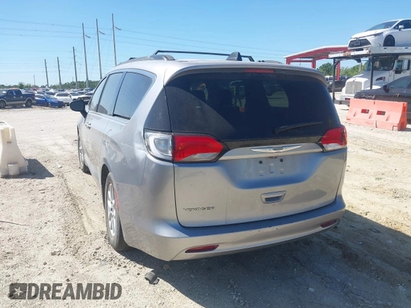 2021 Chrysler Voyager LXi z VIN 2C4RC1DG3MR520653, wystawiony jako IAAI lot #41724784 z przebiegiem 139 193 mil mil oraz . Historia ofert i sprzedaży dostępna na DreamBid. Obrazek 3.