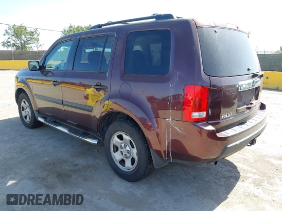 2010 Honda Pilot LX with VIN 5FNYF3H29AB004088, listed as a IAAI auction lot 42339270 with 242,385 mi miles and . Bid and sale history available at DreamBid. Image 3.