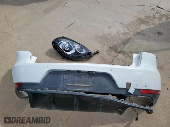 2018 Porsche Macan с VIN WP1AA2A58JLB07514, выставлен на аукционе Copart как лот 61179385 с пробегом 44 227 миль миль и Списание • Salvage title. История ставок и продаж доступна на DreamBid. Изображение 13.