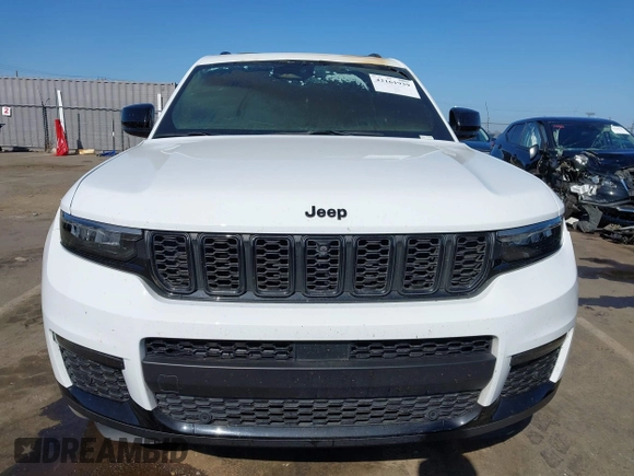 2023 Jeep Grand Cherokee Limited with VIN 1C4RJKBGXP8892800, listed as a IAAI auction lot 42161939 with Not provided miles and . Bid and sale history available at DreamBid. Image 11.