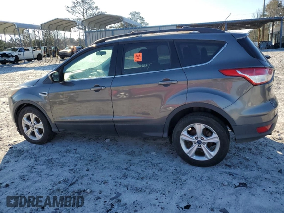 2013 Ford Escape SE with VIN 1FMCU0GX1DUB10439, listed as a Copart auction lot 49320845 with 145,614 mi miles and Clean title. Bid and sale history available at DreamBid. Image 2.